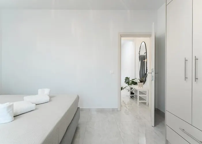 Antoneli Grove * Limenas (Thasos)